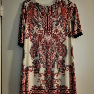 Signature by Camryn Paisley Shift Dress